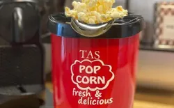 Bild 6: Eine Popcorn-Maschine darf im Urlaub nicht fehlen :) Genieße leckeres, selbst-gemachtes Popcorn.