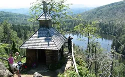 Bild 32: Rachel-Kapelle oberhalb des Rachelsees im Nationalpark