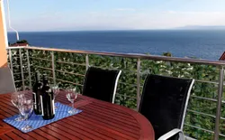 Komfortabel eingerichtetes Apartment im Süden der Insel Ciovo, mit schönem Blick auf das Meer, Bild 1