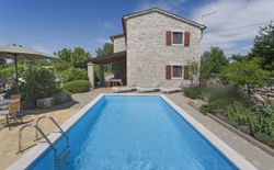 Ferienhaus mit Privatpool für 6 Personen ca. 107 m² in Čehići, Istrien (Istrische Riviera), Bild 1