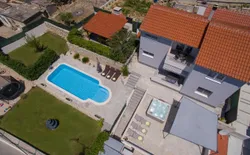 Ferienhaus mit Privatpool für 7 Personen  + 1 Kind ca. 160 m² in Split-Kucine, Dalmatien (Mosor), Bild 1