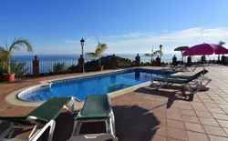 Ferienhaus mit Privatpool für 6 Personen ca. 130 m² in Maro, Andalusien (Costa del Sol), Bild 1