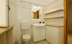 Bild 20: Freundliches Badezimmer mit Badewanne und Bidet - Wohnung Nr. 3