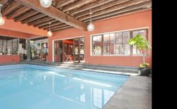 Luxe Villa Haria Private Indoor Pool By PVL, Bild 1