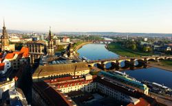 Ferienwohnung Sobrigau. FeWo Stadtgrenze Dresden, Bild 1: Blick auf Dresden