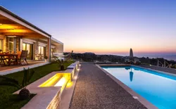 Luxury Villa GG with private heated pool, Bild 1