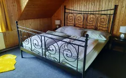 Bild 20: Schlafzimmer 2 mit Doppelbett