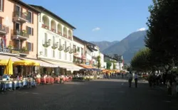 Bild 36: Ascona Piazza
