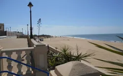 Bild 41: Strand “Camarón”, zu Fuß nur 5 Minuten vom Haus entfernt.