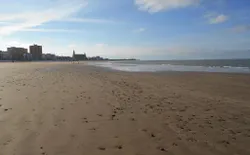 Bild 44: Strand “Regla”, zu Fuß nur 5 Minuten vom Haus entfernt.