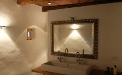 Bild 13: Grosses modernes Badezimmer im UG