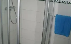 Bild 10: Dusche