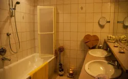 Bild 13: Badezimmer