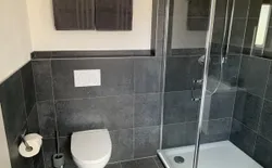 Bild 11: Badezimmer