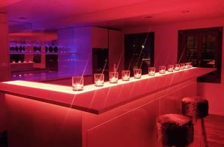 Bild 3: LED-Küche mit Panoramablick